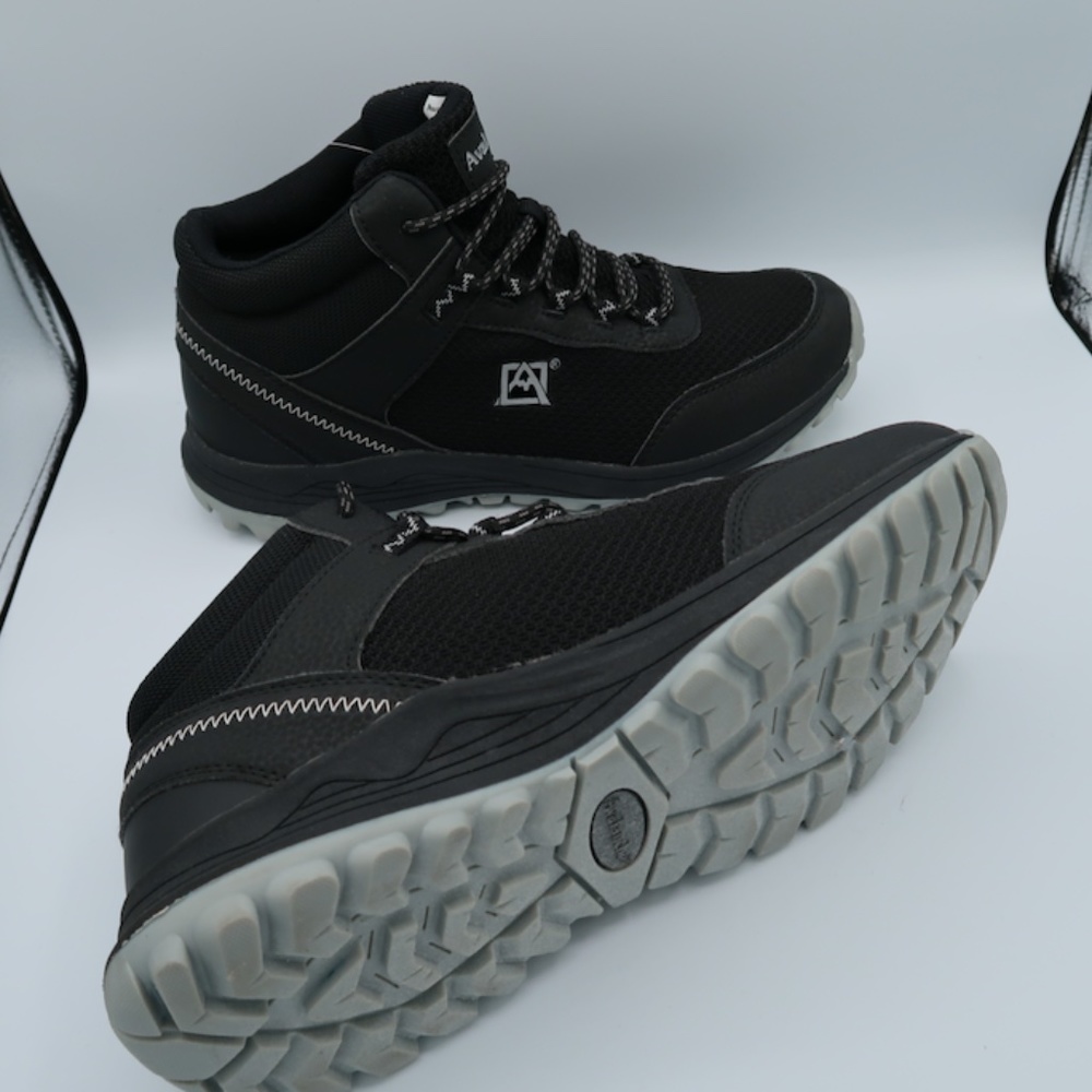 Avalanche Crux Bootie Hiking Boots Black Size 9 New Without Box